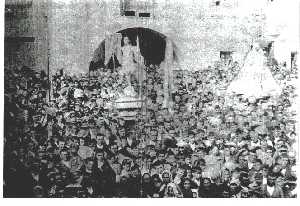 El encuentro en la Plaza Vieja en los a�os 80 del pasado siglo