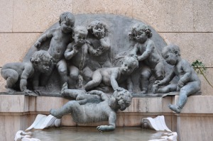 Benlliure-Fuente de los ni�os 