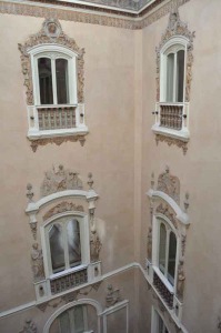 Palacio del Marqu�s de Dos Aguas-patio 