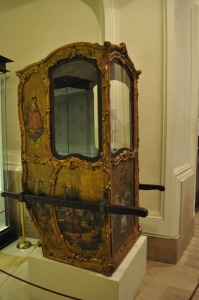 Palacio del Marqu�s de Dos Aguas-silla de manos 