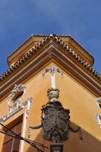  Mula-escudo de la casa noble 