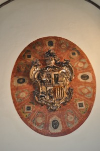 Mula-Escudo de la Casa pintada 