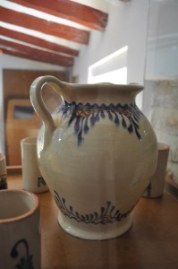  Mula-Casa del Artesano-jarra de cer�mica 