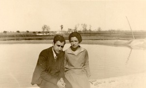 Antonio Oliver Belms y Carmen Conde en el Campo de Cartagena, en 1928 [Antonio Oliver]