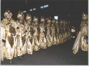 Fila de Hombres Ibn-Arab� 
