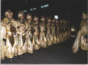 Fila de Hombres Ibn-Arab� 