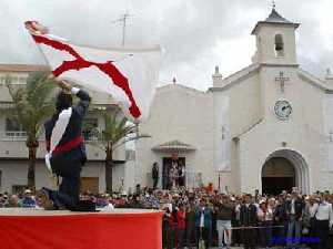 Bandera girando [Abanilla_Fiestas de la Santsima Cruz y Moros y Cristianos] 