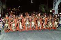Comparsa cristiana en el desfile 