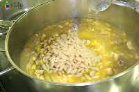 Alubias en la olla 