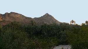 Parque de la Marquesa,al fondo El Ope