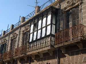 Detalle de Balcones[Casa Zapata o del To Lobo Potman]