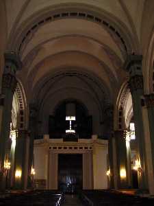 Pies de la Iglesia