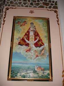  Virgen de Los Dolores en la Iglesia 