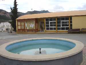 Local Social de Benizar desde la Plaza Juan Domingo [Moratalla_Benizar]
