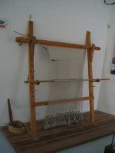 Telar vertical de pesas [La Bastida de Totana]