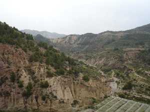 Rambla de Lbor junto a La Bastida 