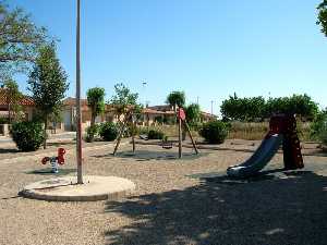 Jardn infantil en calle Jardiel Poncela