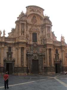 Fachada de la Catedral de Santa Mara 